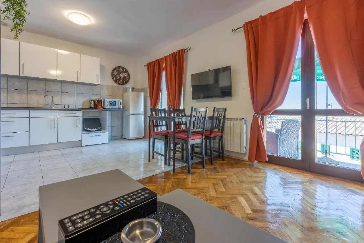 Apartments Opacak Selce