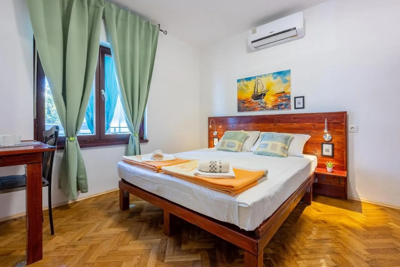 Apartments Opacak Selce 0*,  Croatia