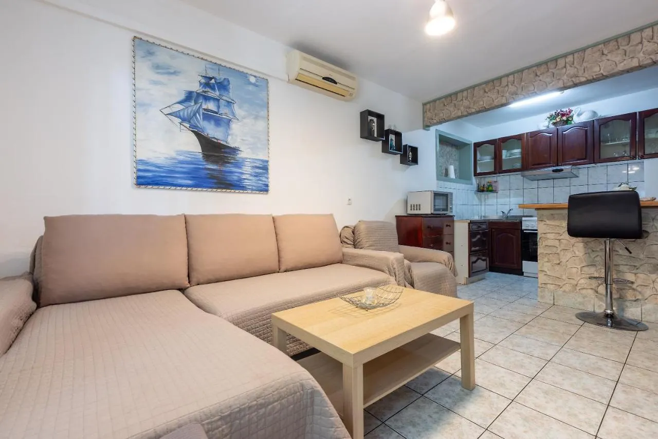 Apartments Opacak Selce