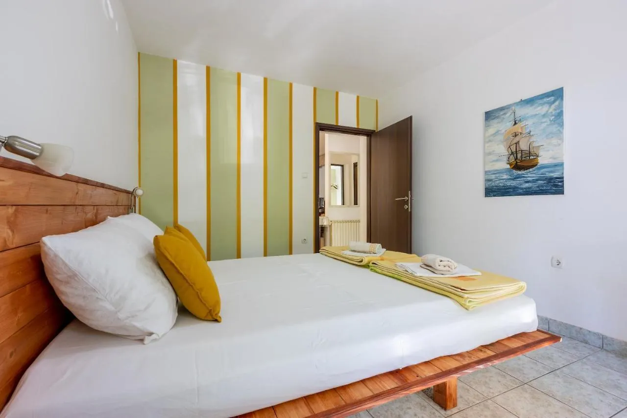 Apartments Opacak Selce